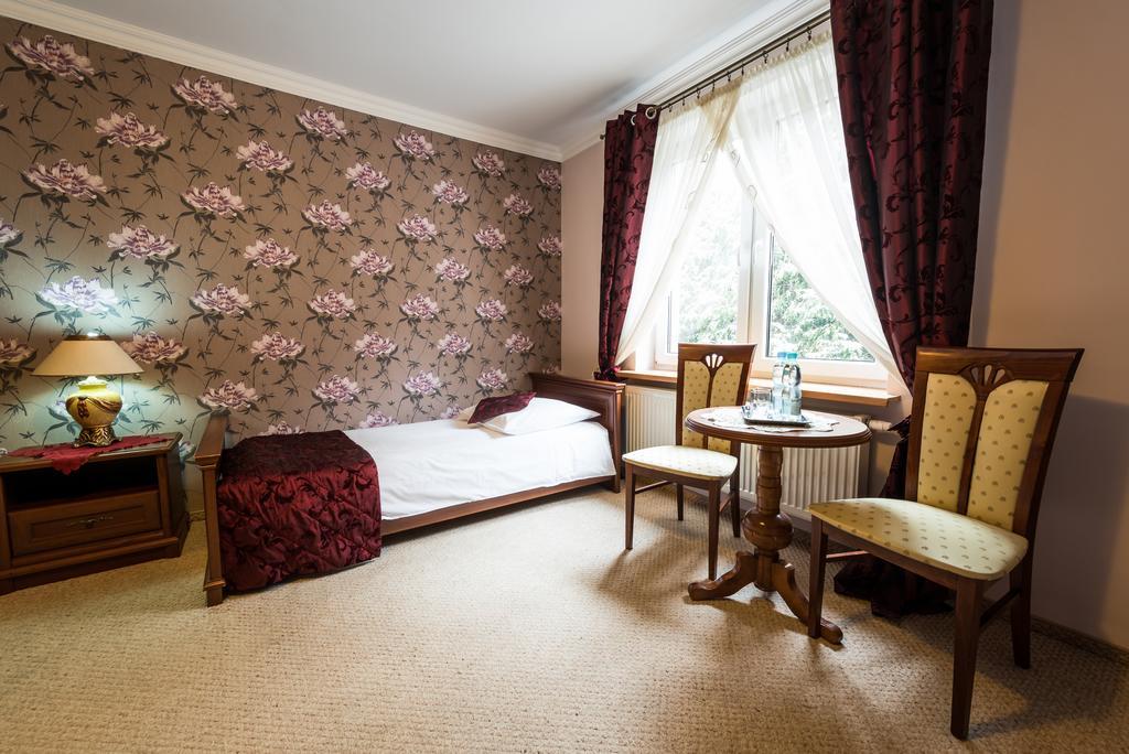 Hotel Palac Akropol Lublino Camera foto