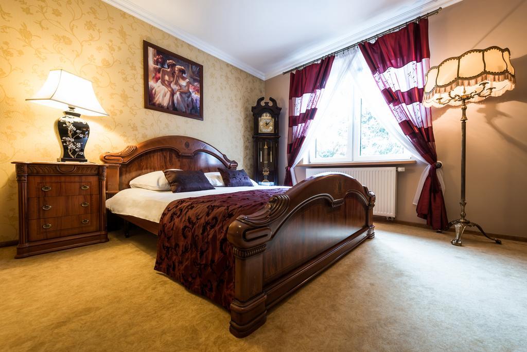 Hotel Palac Akropol Lublino Camera foto